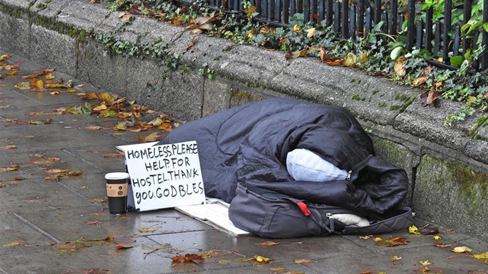 Ministers ‘falling short’ with plan to halve homelessness, charities warn
