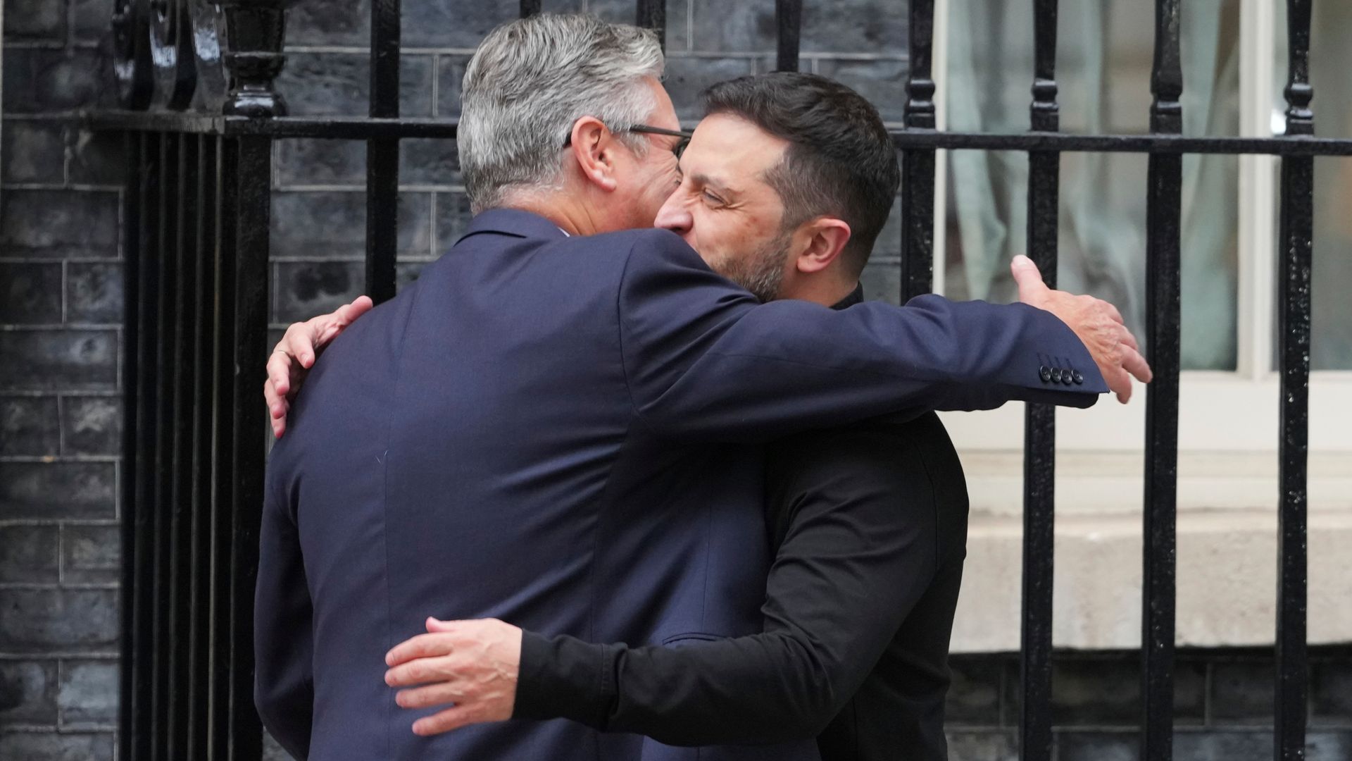 A peace deal isn’t a sure thing, Zelenskyy’s UK visit needs more than a warm welcome