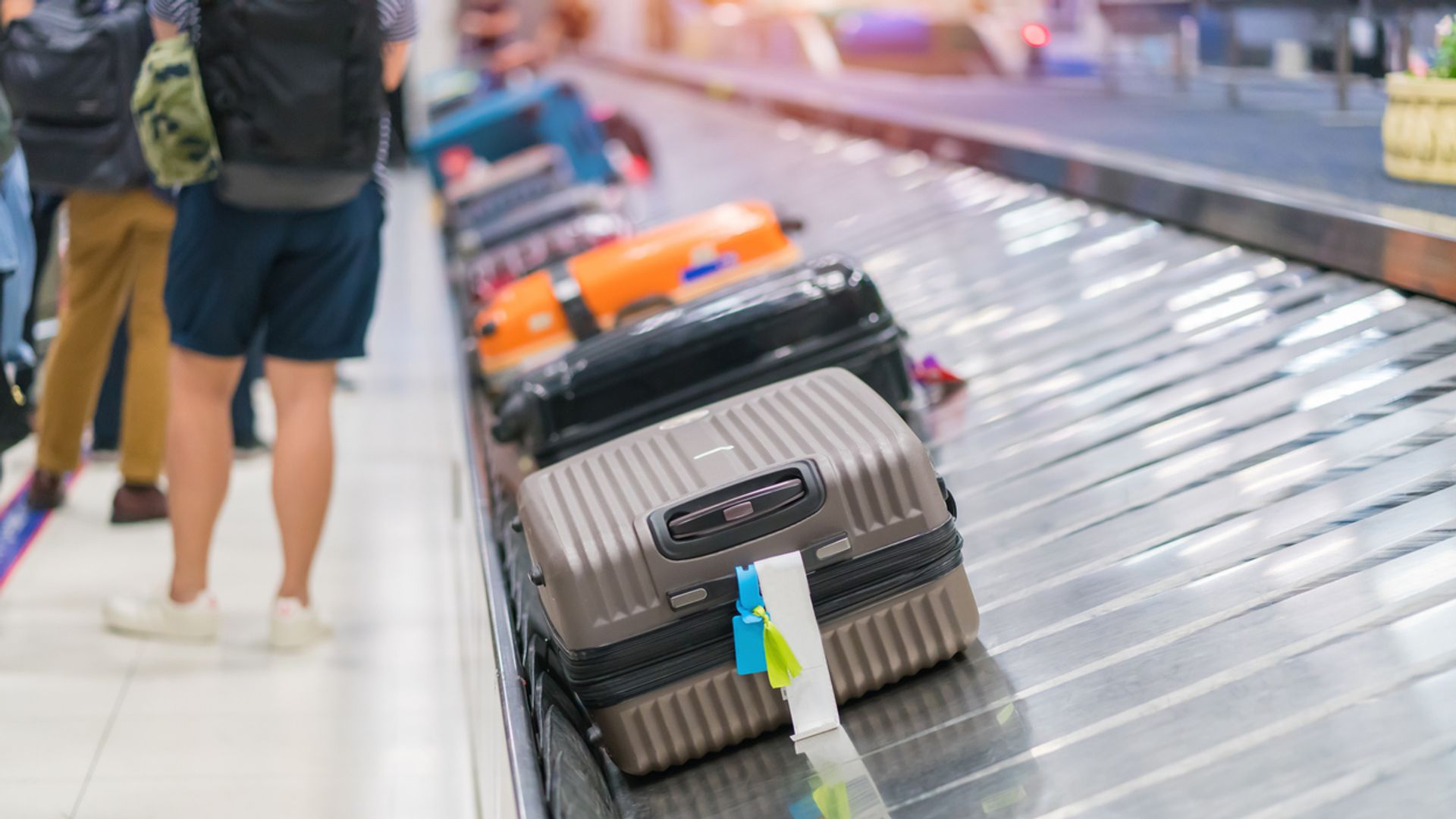 EasyJet staff at Luton Airport to strike over Christmas