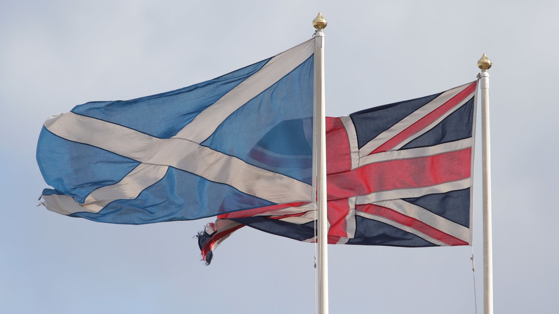 ‘Appalling’ threats to workers removing flags for Christmas lights condemned