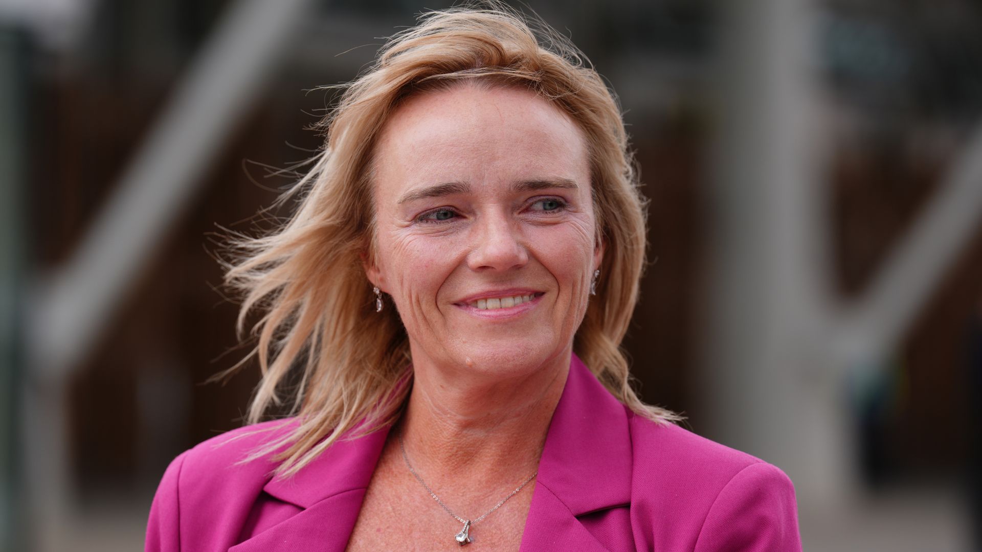 Nurse in transgender doctor row wins part of employment tribunal