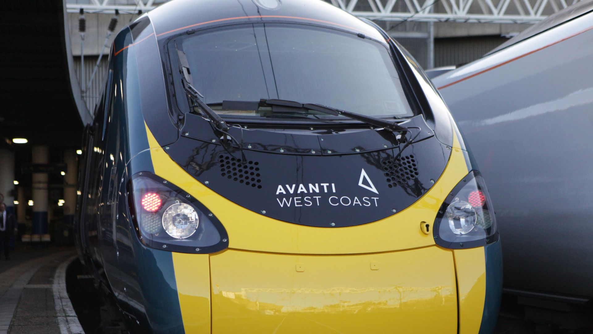 U-turn over plan to run Manchester to London train without passengers