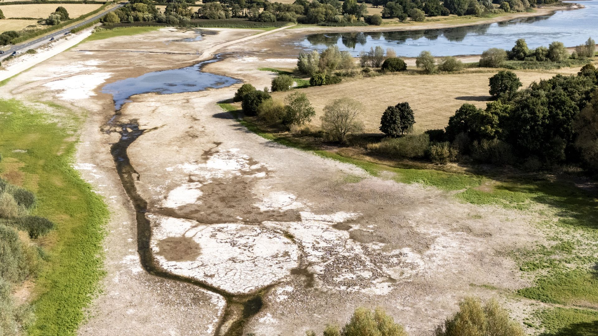 2025 on track to be UK’s warmest year on record