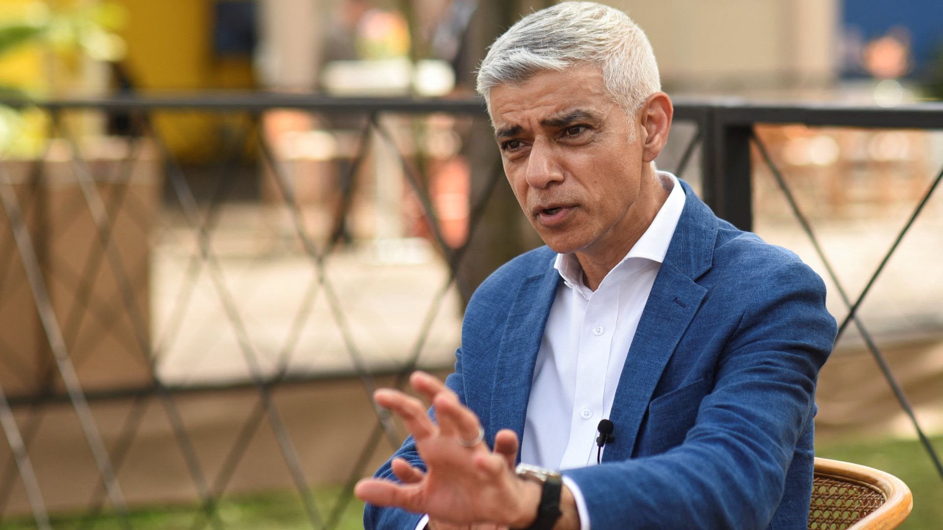 Khan: We could be heading for new era of mass unemployment