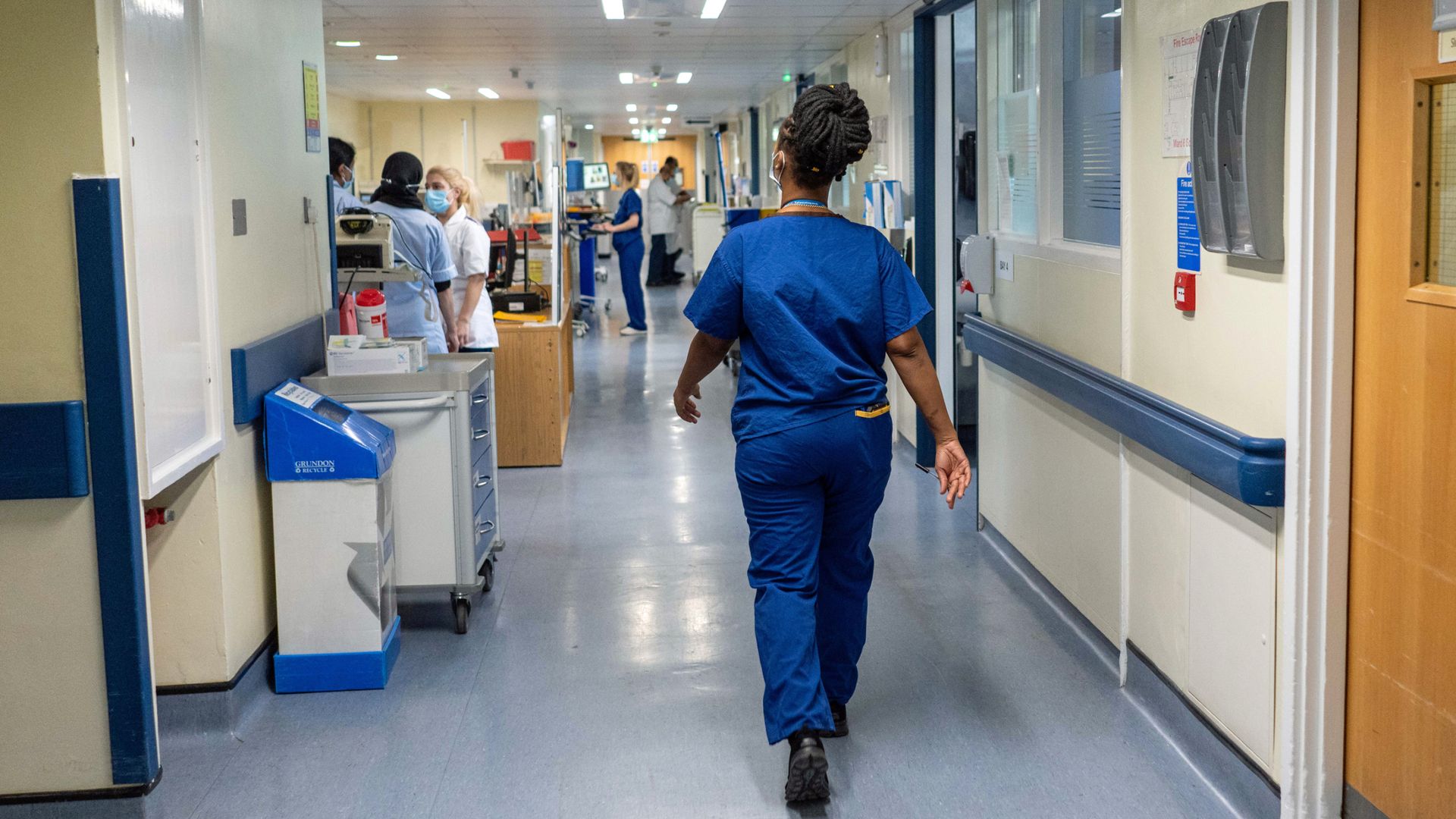 Norovirus hospitalisations surge as winter illnesses ’cause disruption’