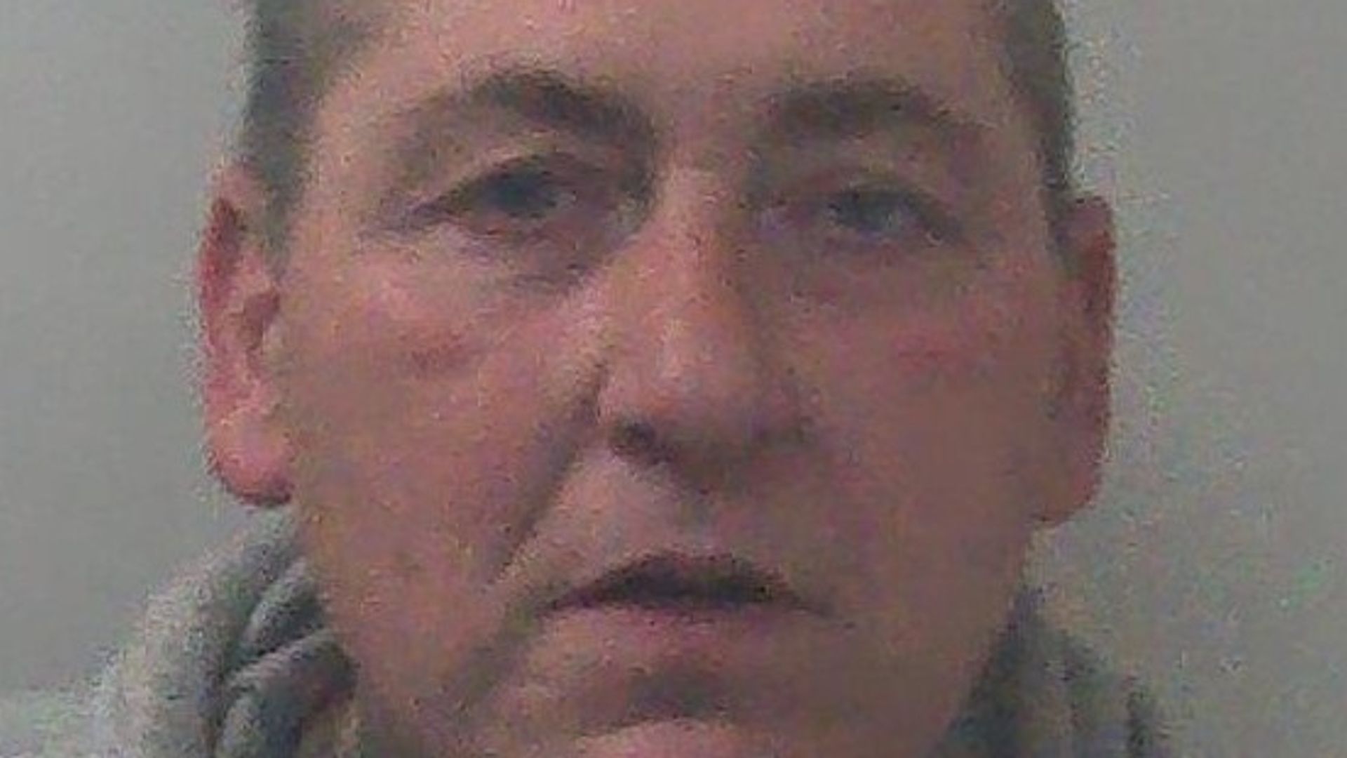 Police hunt robber who absconded from island prison