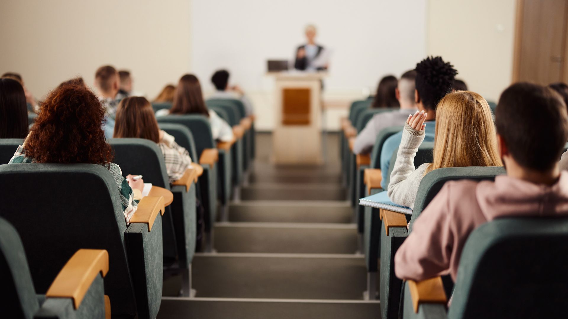 Call for monthly student loan payments ‘backed by dozens of Labour MPs’
