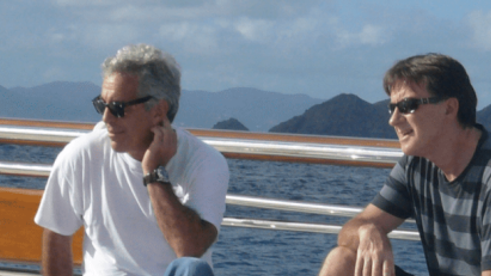 Mandelson told Epstein he was ‘trying hard’ to change bonus policy after payment to husband, files show