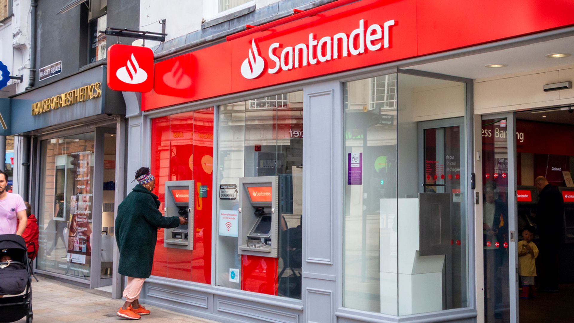 Santander UK to shut 44 branches – is yours affected?