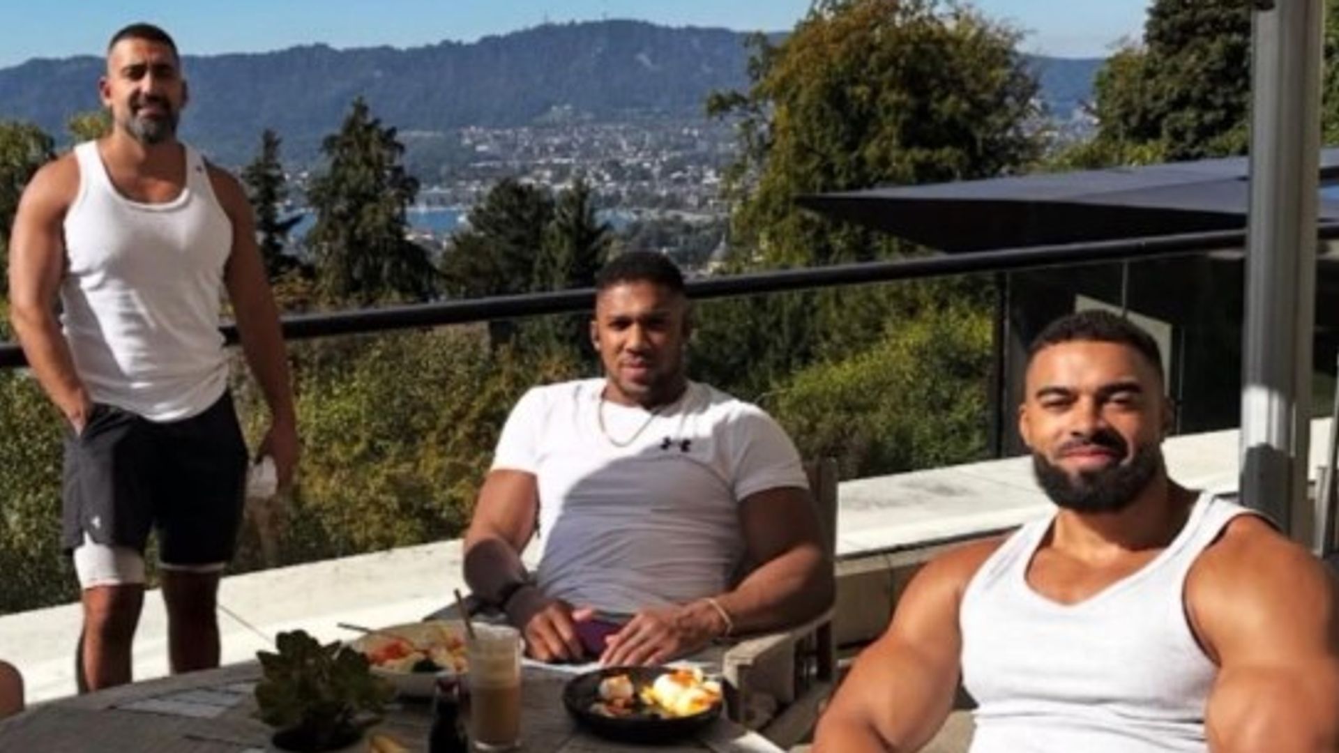 Anthony Joshua pays tribute to friends killed in car cash