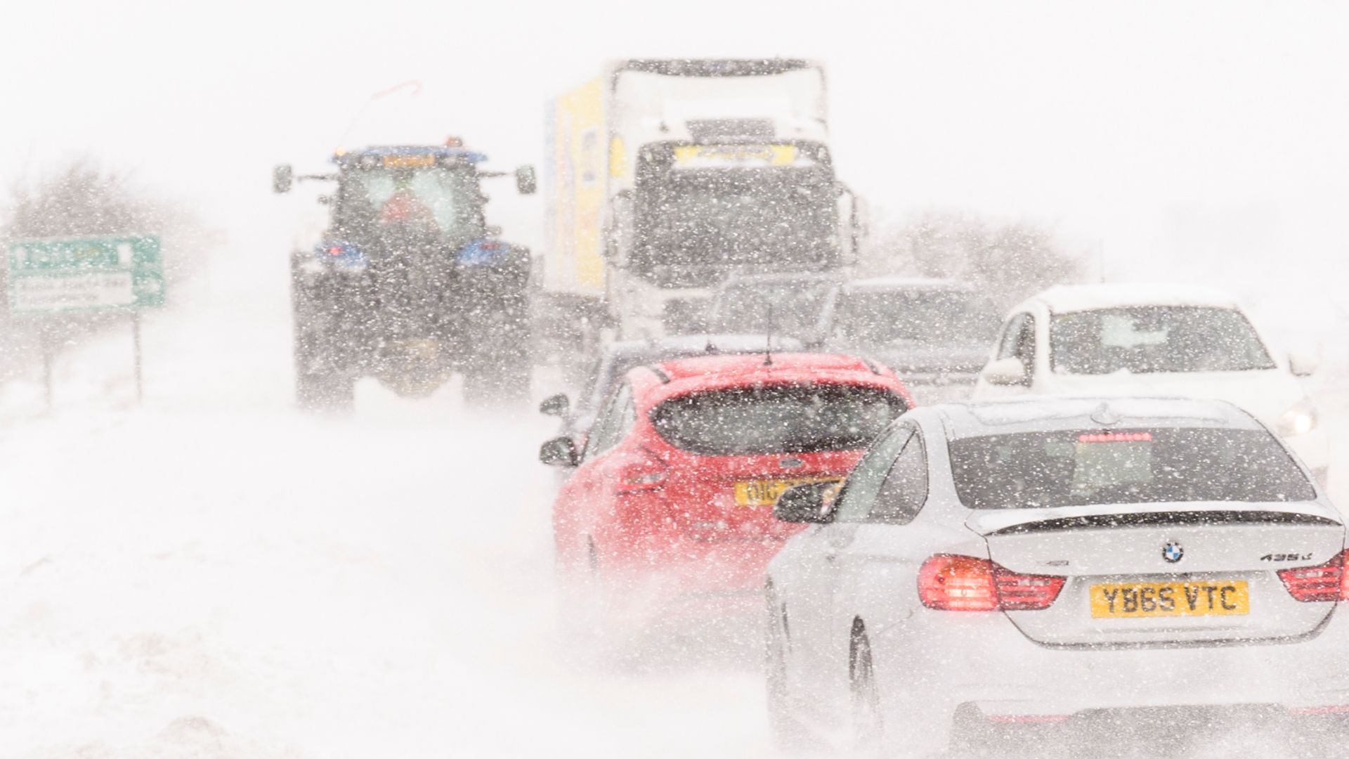 Blizzard conditions forecast – and amber warnings in force – as UK returns to work and school