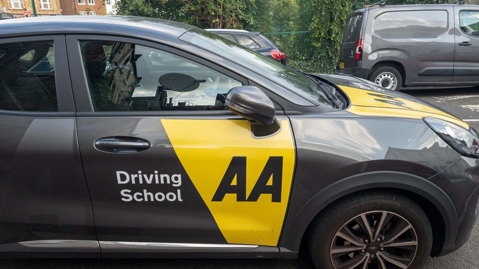 AA and BSM driving schools ordered to refund 80,000 learner drivers over drip pricing