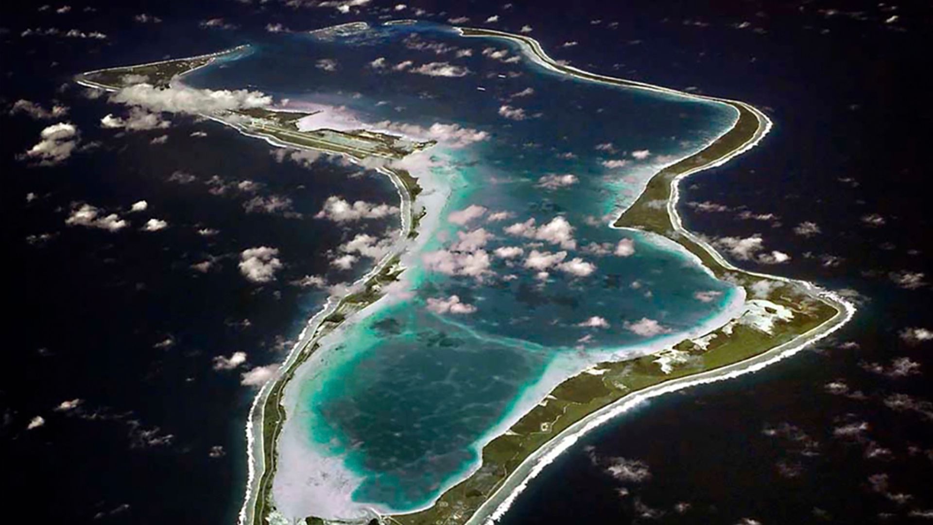 Chagos Islands deal pulled by government after Trump brands it ‘act of great stupidity’