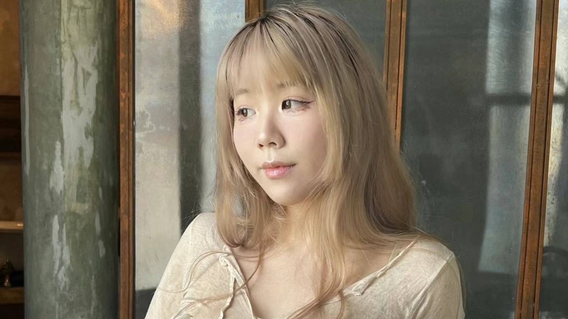 Teenager fatally stabbed woman hours after booking her Airbnb, court hears