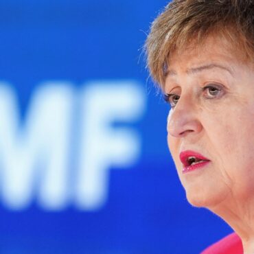 Diesel and jet fuel shortages for some time, IMF warns
