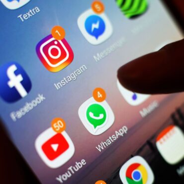 Government YouTube drive to fight ‘conspiracy theorists and keyboard warriors’