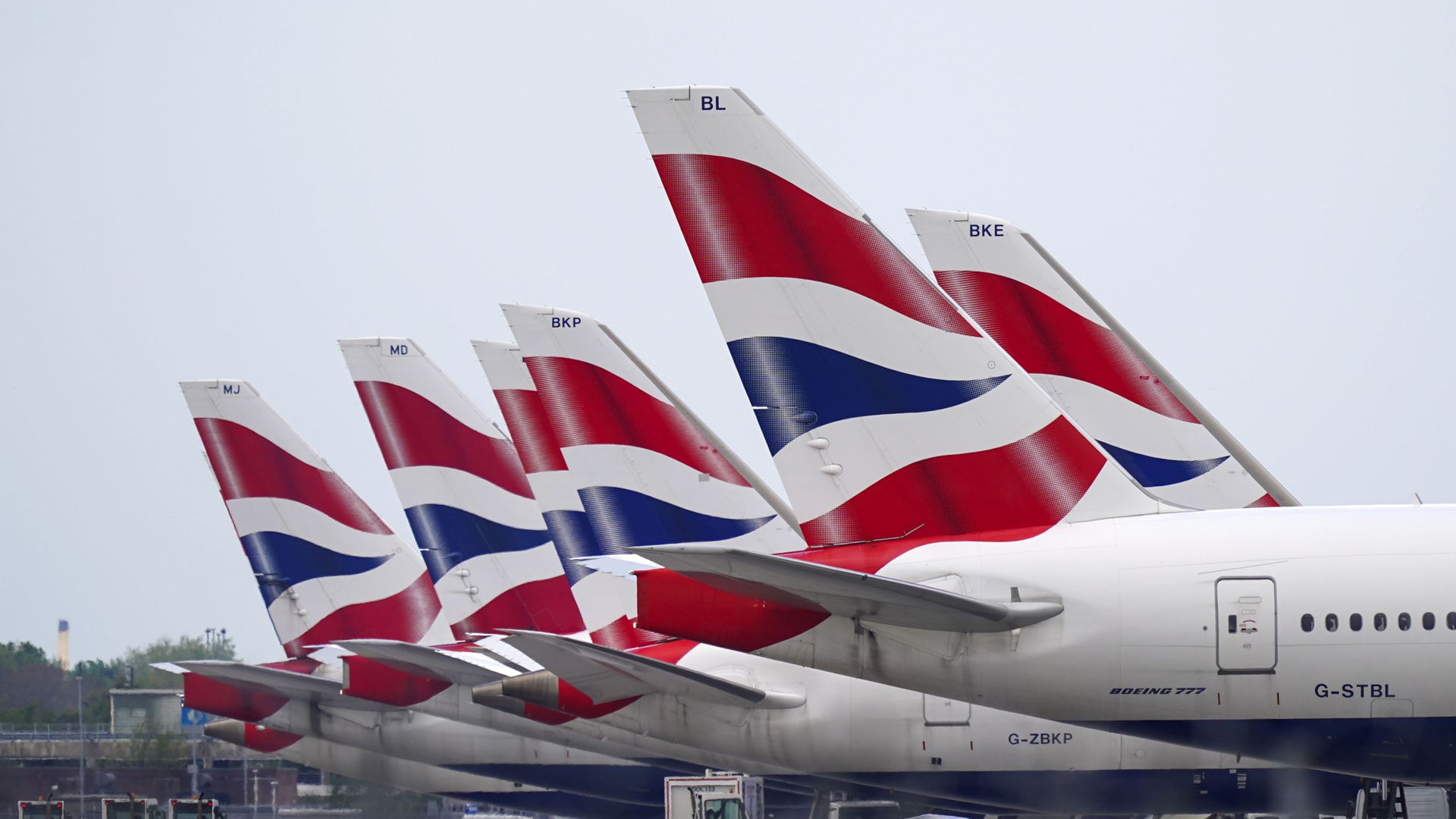 Summer travel plans: What changes has the government announced to flights?