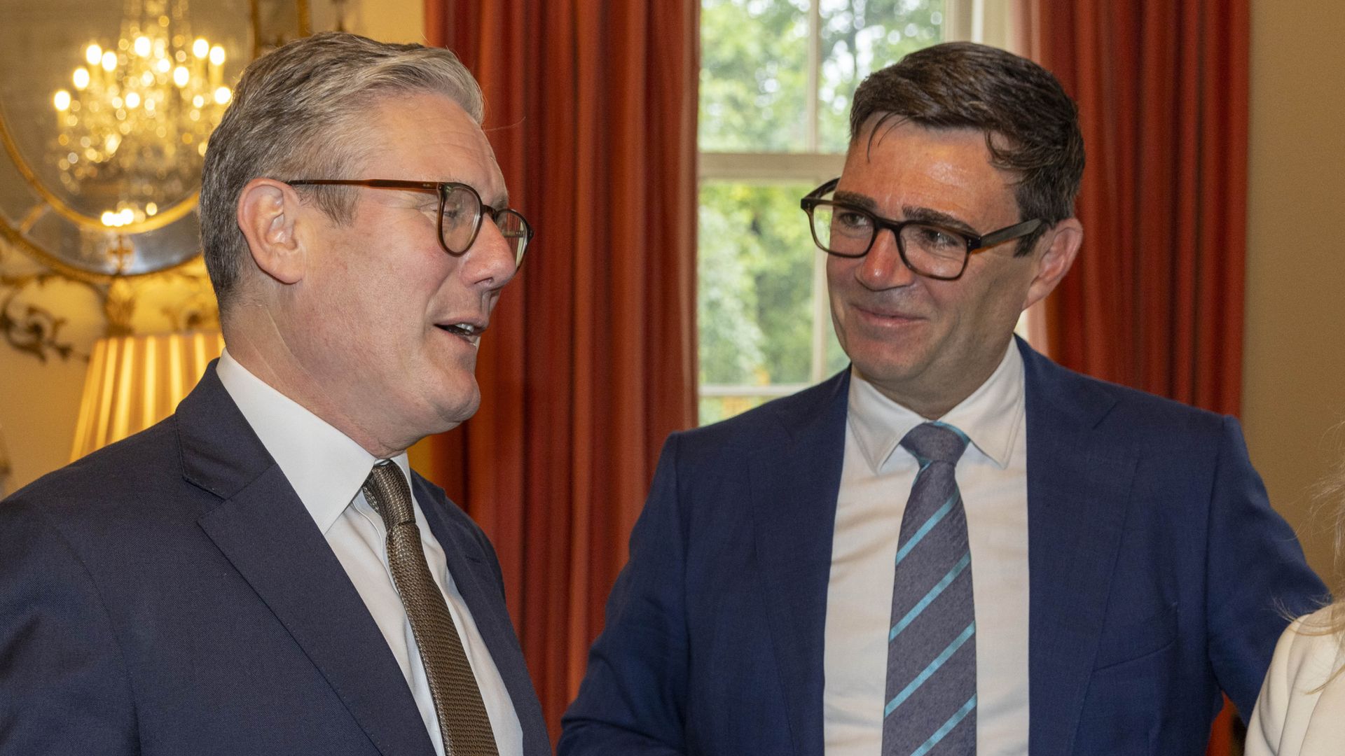 Burnham lines up potential return to Westminster to battle Starmer for leadership