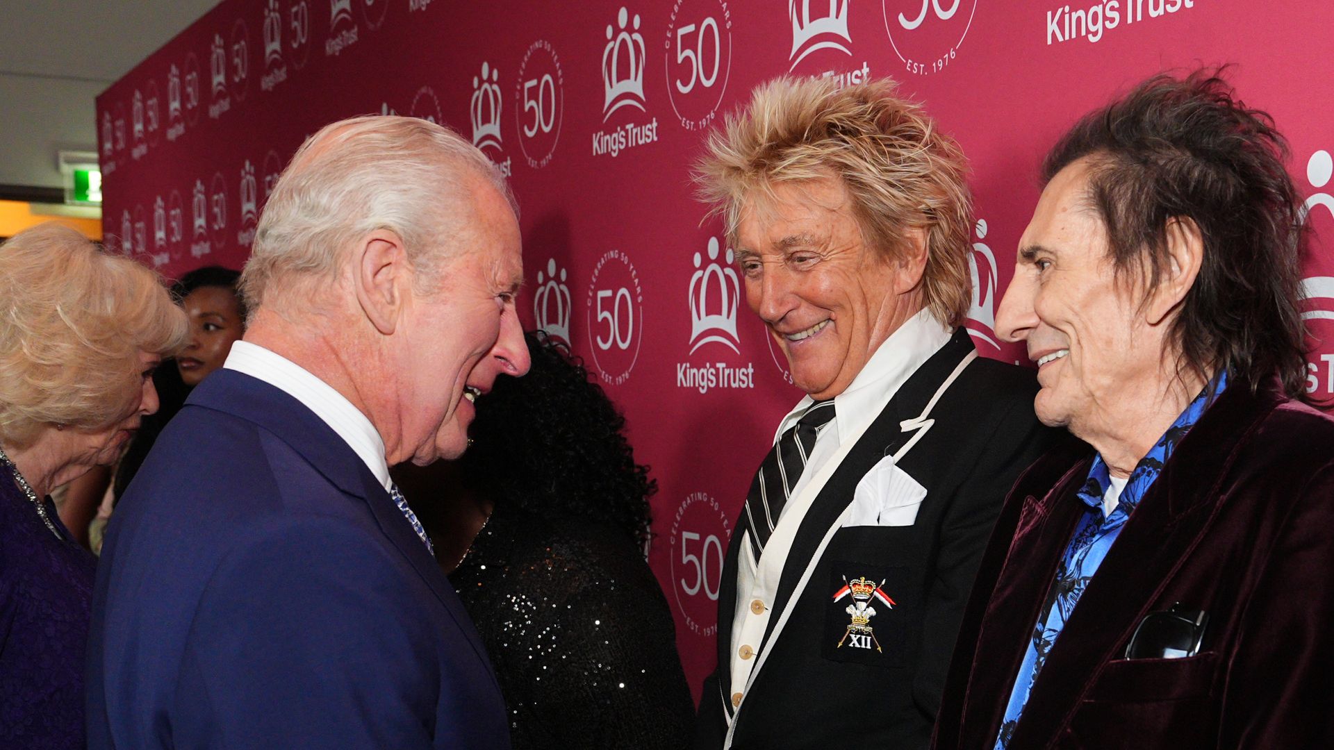 ‘You put that little ratbag in his place,’ Rod Stewart tells King