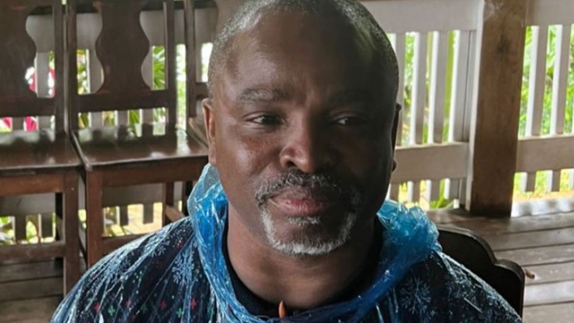 Child abductor freed by mistake went to pub before fleeing UK, court told