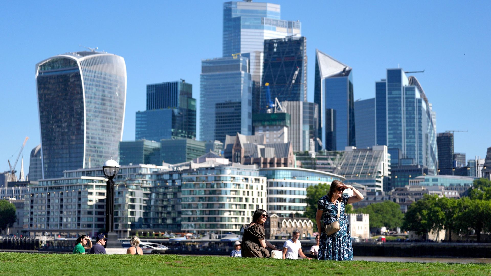 Britain facing ‘tropical night’ temperatures as extreme heat warning issued