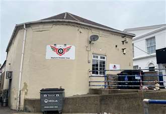 Plans to turn former pool and darts club into offices