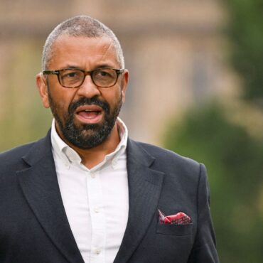 ‘Big-hitting’ Tory MP quits shadow cabinet to stand for London mayor