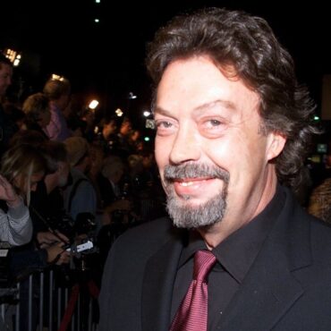 Actor Tim Curry, who starred in The Rocky Horror Picture Show, has died