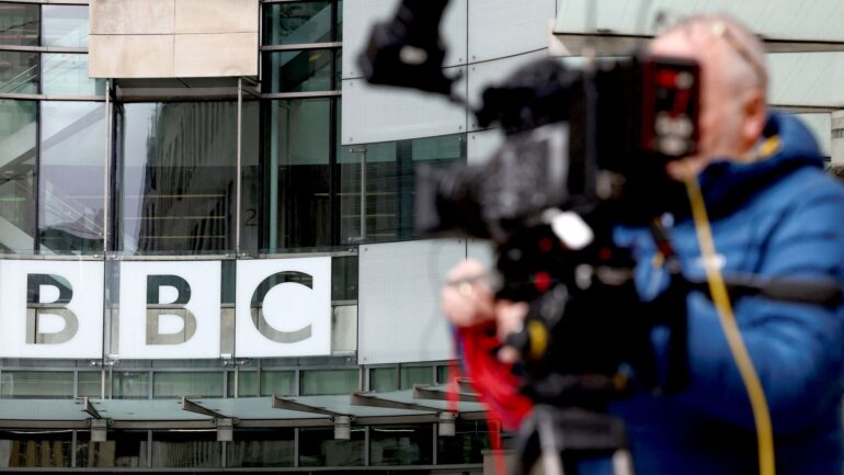 Trump warned bn BBC lawsuit could be dismissed