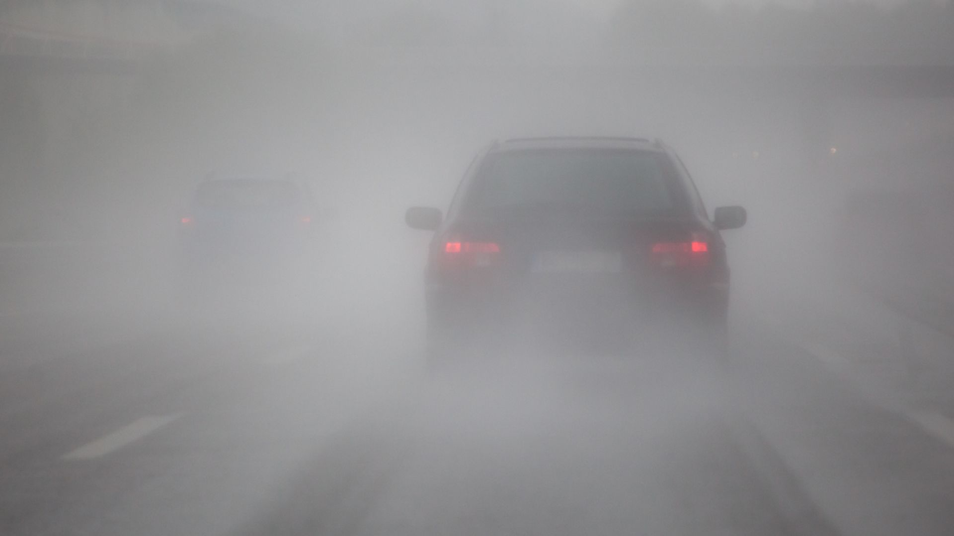 UK set for calmer weather – but ‘dense’ fog may cause disruption