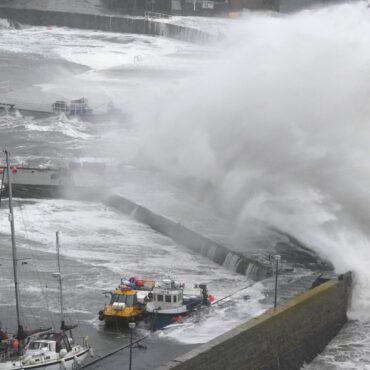 Winds up to 70mph predicted as weather warning comes into force