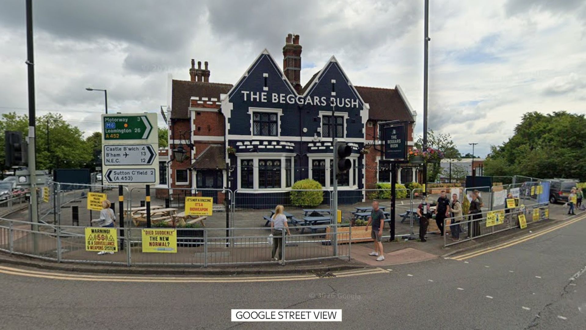 Man dies after stabbing outside ‘birthday bash’ pub event